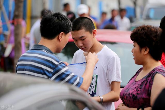 家长抱怨 孩子初中都是前几名 上高中成学困生 教师 毫不奇怪