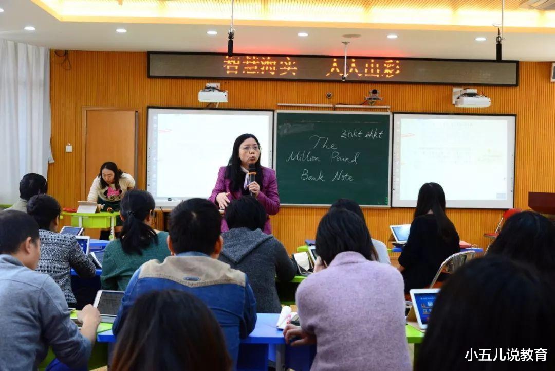 你以为上了大学就轻松了? 大学生晒出课表, 比高三的课还“满”