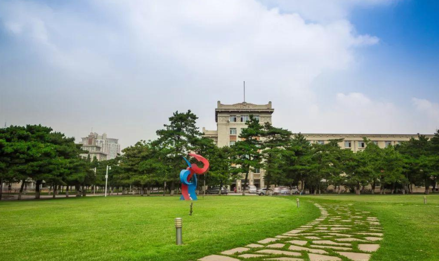 辽宁这所大学很低调，知名度并不高，但学生毕业易获得铁饭碗