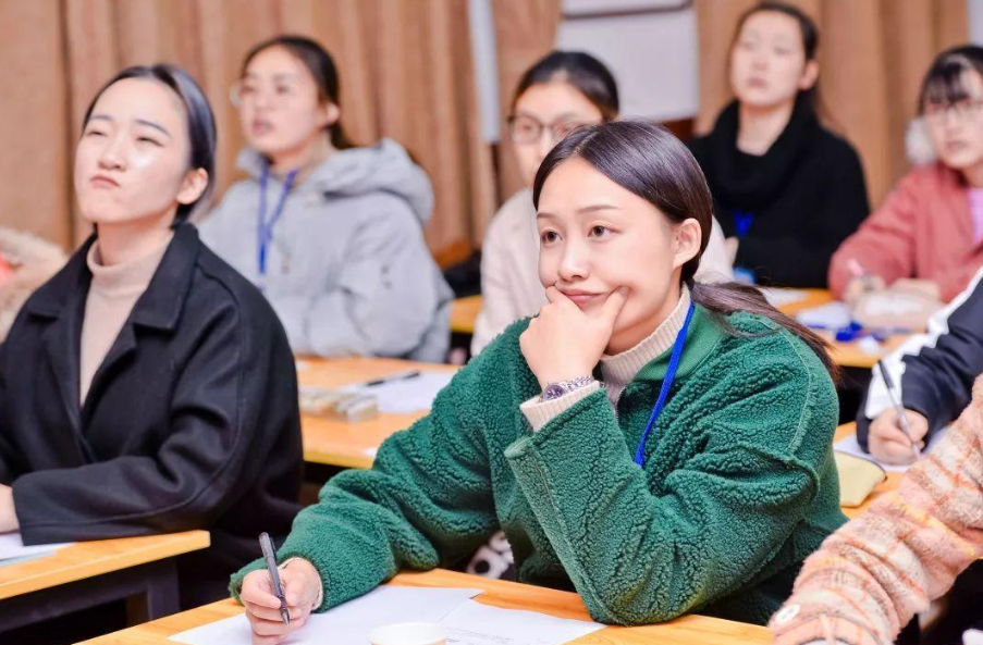 考研后“身价翻倍”的大学专业, 就业前景好, 薪资待遇也很可观