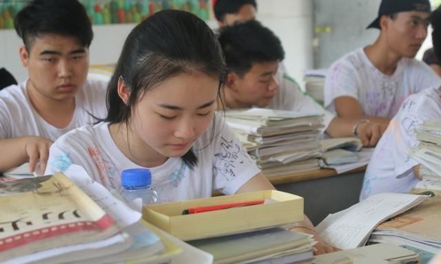 高考最拉分的两个科目, 学渣都能够逆袭, 高三学生务必要重视!