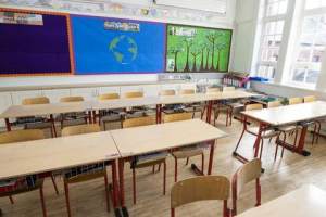 爱尔兰学校在招收代课教师方面面临“严峻挑战”