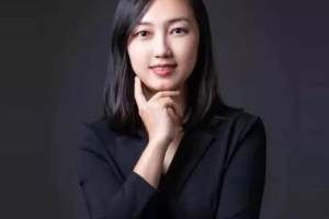 郑州大学“美女老师”火了, 28岁任职副教授, 如今已经是院长