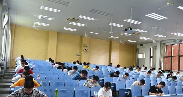 大学期间考取的4项证书, 却成为了面试时的敲门砖, 别看不起眼