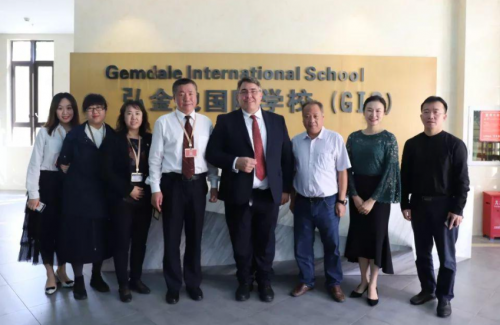 深圳市弘金地(国际)学校打造九年一贯制学校典范