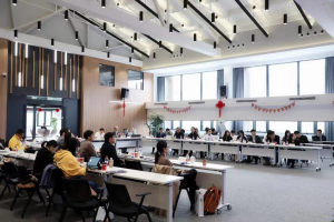 上海财经大学“国际经济合作研究院”更名揭牌
