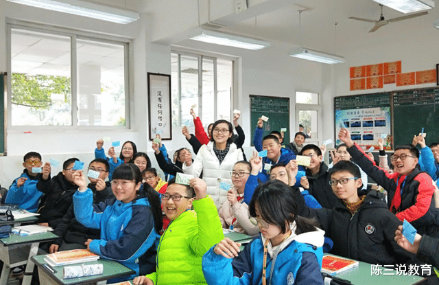 北京市中小学寒暑假确定, 学生欢呼雀跃, 家长却满脸愁容!