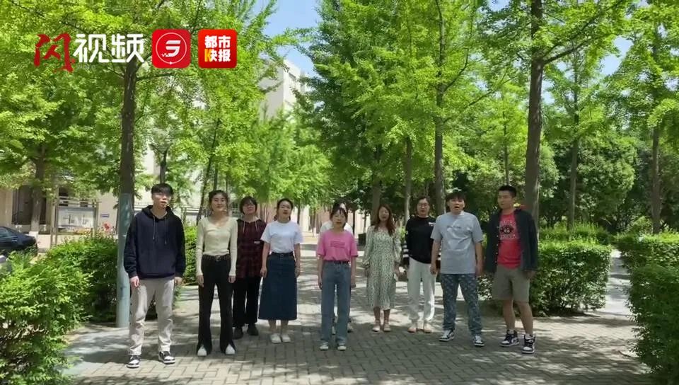 太牛了! 西安一学霸班共40名学生, 有20人考研成功!