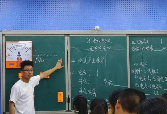 学生想取消的学科排行榜, 英语竟屈居第三名, 榜首让人意想不到