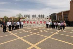 记北重三中教师赴忻州一中观摩学习