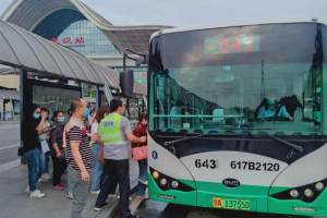 2021年湖北省事业单位公开招聘笔试开考武汉公交全力保障考生出行