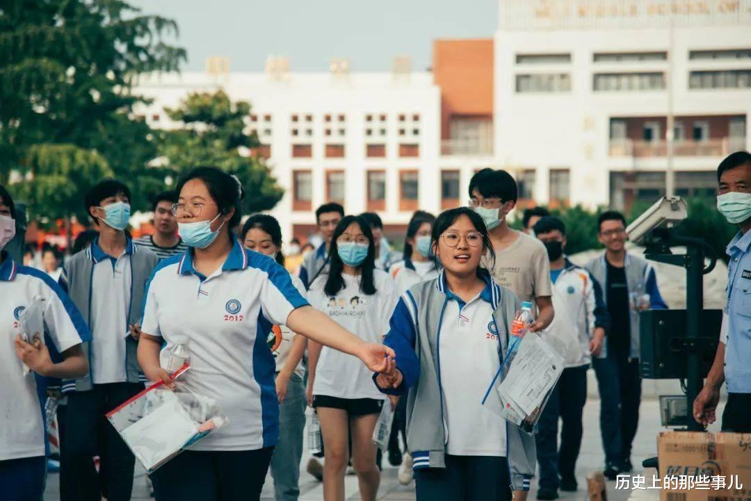 2021年高考志愿填报: 分校和分校区审慎甄别, 别考高分读了孬学校