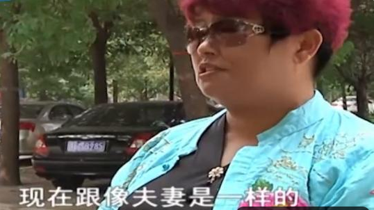 “你们俩在被窝里干什么? ”妻子陪女儿高考, 没想到“赔”了丈夫