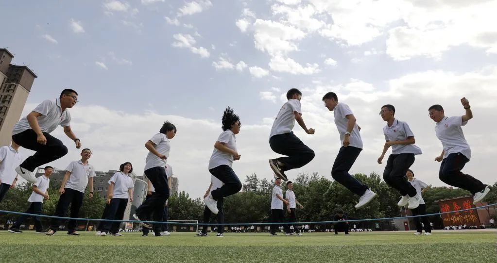 学习不好的企业家告诉你, 有样东西比考试成绩更重要