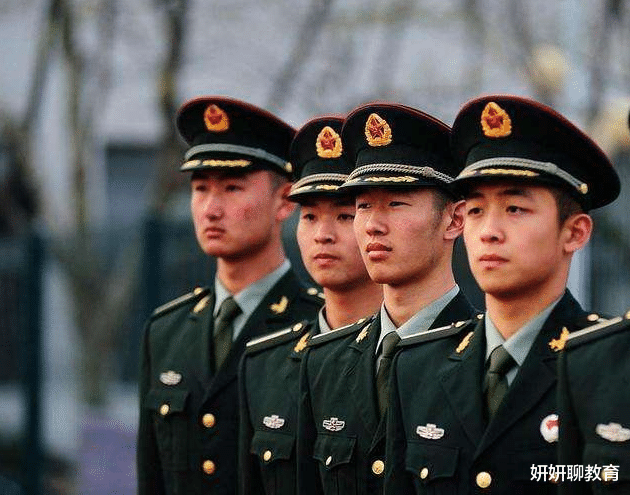 高考生的福利来了! 500分左右就能考军校, 毕业可拿“铁饭碗”