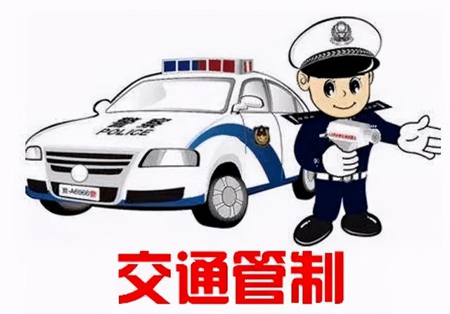 乌鲁木齐市交警全力护航高考 考试期间提供多项便民措施