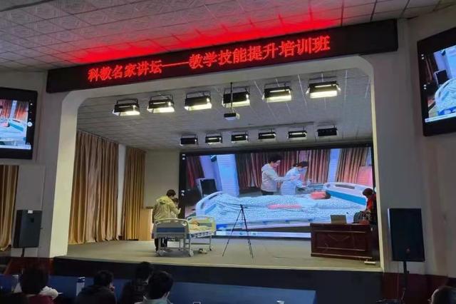 金医理论见习班在临床医学专业水平测试中获佳绩