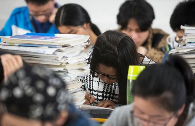 重磅! 哈市小学初中作业出新规