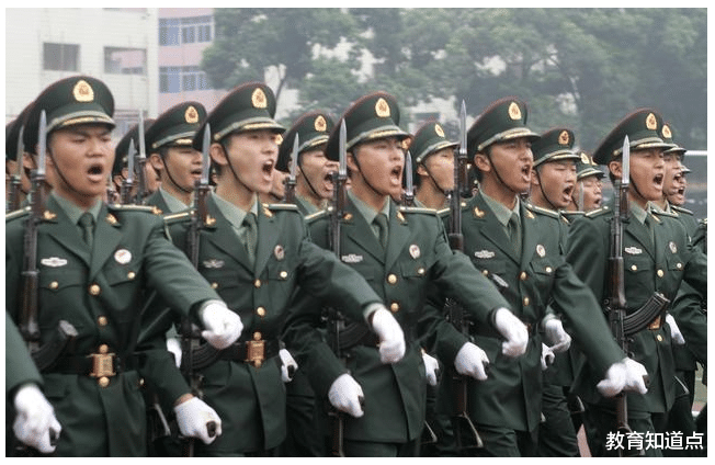 警校热度高, 军校热度有所下降, 21考生报考军校正当时, 性价比高