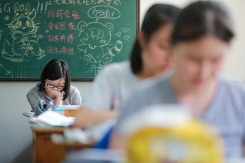 教育观察|天津“高考移民”再引争议 抢人大战余震不止