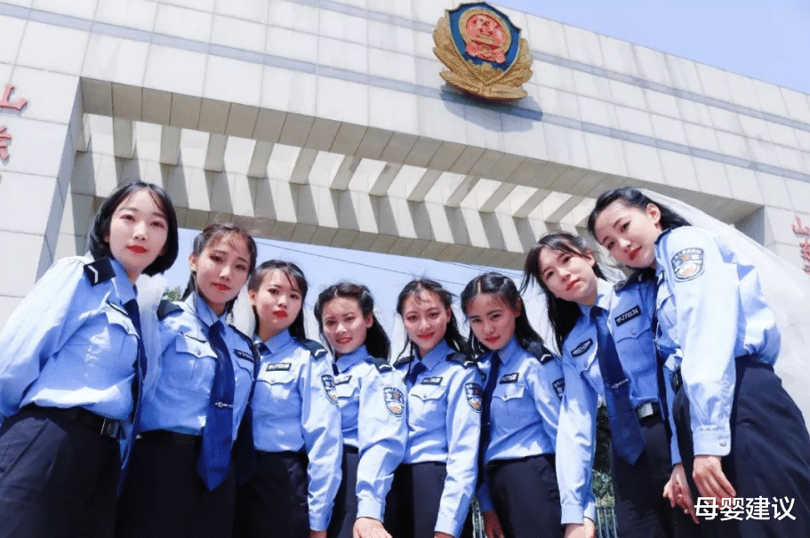 中国“难考”的警校, 普通学生只有羡慕的份, 考上就是“铁饭碗”