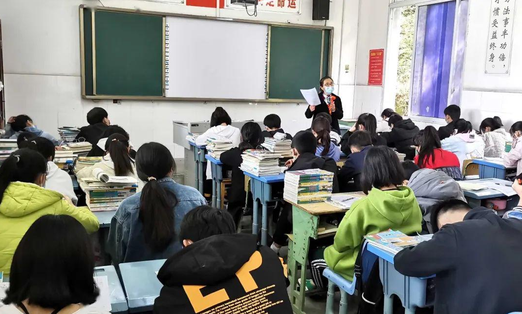 高考中“受争议”的科目, 专家建议取消, 多数学生表示支持