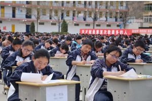 21年湖南省本科投档线“出炉”, 564分能上985, 本地学生有福了
