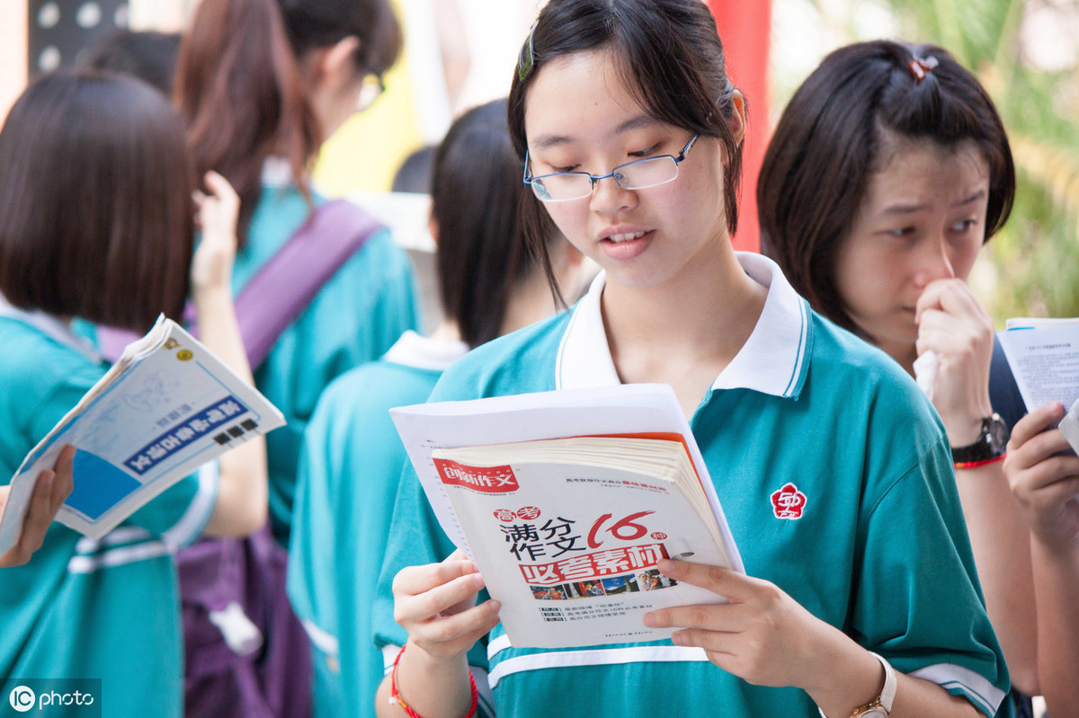 新高考选科70%学生会选错科目, 
生到底该如何选择?