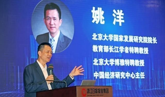 北大教授建议普及
缩减学制, 网友: 这才是解决内卷的好办法!