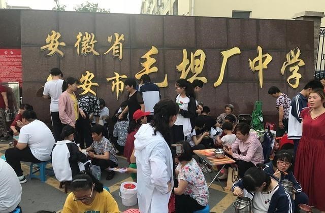 高三想复读, 但是学校不收怎么办? 建议采取这三种方式来复习备考