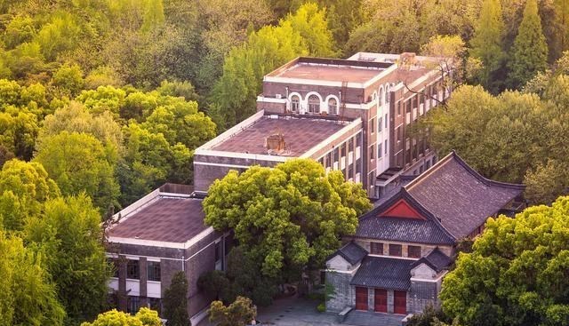 江苏多所大学将推迟开学, 线上报到网上授课, 有你的学校吗?