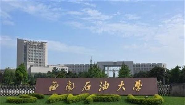 大学挂科8门的“学渣”, 考研却被北大录取, 现状令众人感概万千