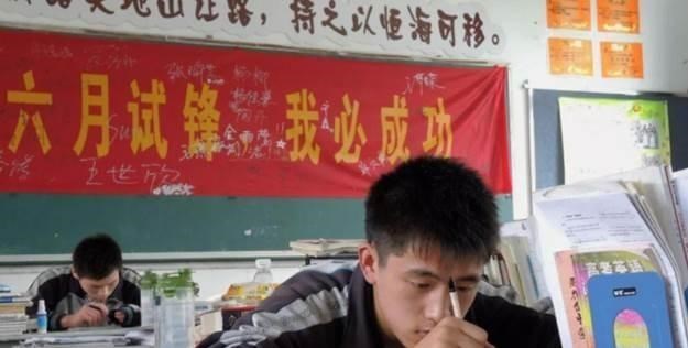 高中课程两年就能学完, 为什么还要有高三? 知道原因后明白了