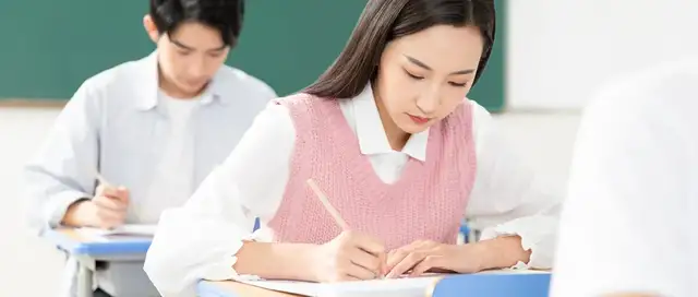 甘肃成人学历报考中心说|成人学历提升哪个含金量高?