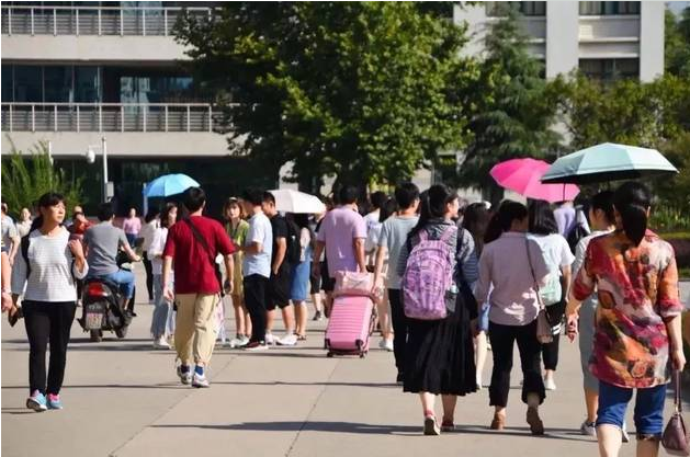 大一新生开学后, 有些事同学要“趁早去做”, 比别人赢在起跑线上