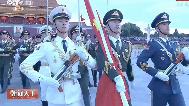 国旗护卫队, 武大华科大比拼! 这次还多了6所武汉高校