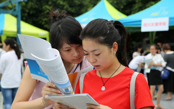 双非大学排行榜出炉, 有所大学很“年轻”, 但实力强悍稳居榜首