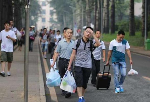 南方和北方的大学差异有多大? 在校学生告诉你, 差异其实真不小