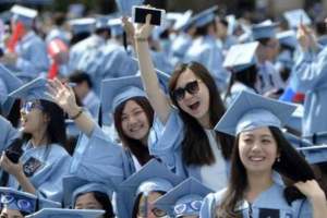 81%清华学生出国后不愿再回国? 施一公: 中国学生有一“通病”