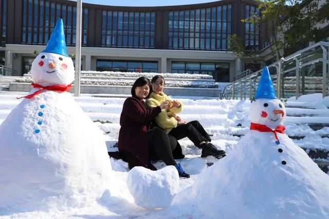 校园雪人梦，济南历城老师帮你“变现”