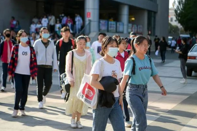 大学工科专科排名出炉, 计算机失去“王位”, 榜首深受家长青睐