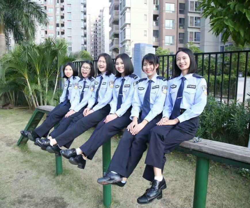 辅警跟“协警”差一个字, 工资却天差地别, 学生选错就后悔莫及