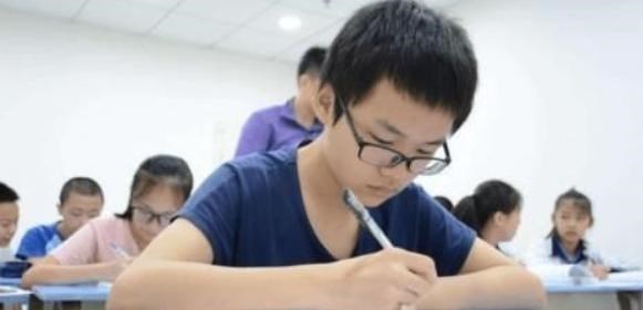 多数学生想“取消”的学科, 英语成功进入前三名, 榜首难以猜对