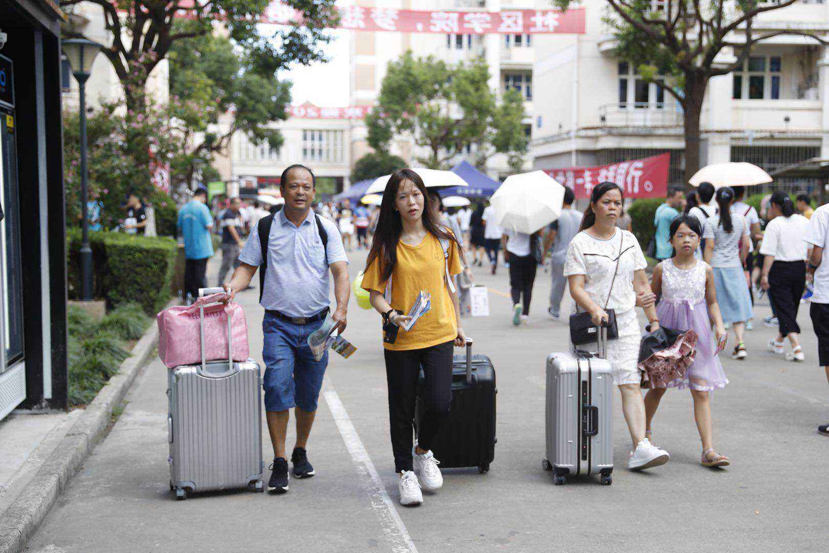 985高校录取地区揭露真相，寒门难出贵子，知识改变命运或成空谈