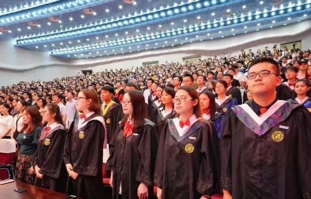 普通高校大学生有福了, 市级事业单位拟录用名单中, 仅4人双一流