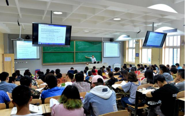 大专生有福了, 这一“铁饭碗”招聘向专科生倾斜, 学生开心不已