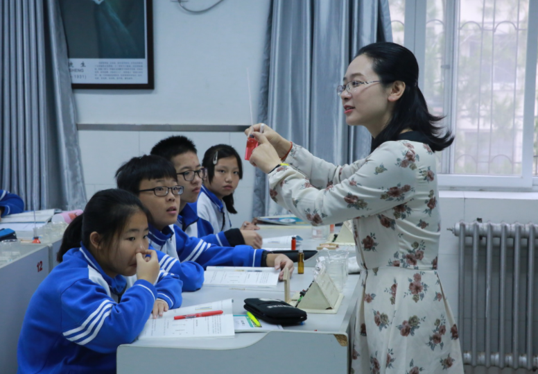 教师迎来“新调整”, 或将缩小群体之间的待遇差距, 师范生有福了