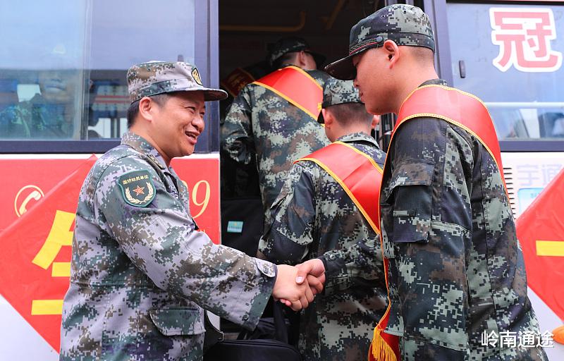 退伍后读书学习成绩不理想, 专业也不喜欢? 分析这几点不再迷茫!