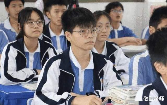 为什么
学习日语的学生越来越多? 原来有条“隐藏”的高考捷径