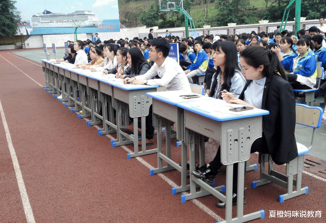 “幸亏毕业了”, 大学一项重要考试将要取消, 往届生心有余悸